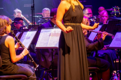 1_Harmonie-Eilereng-ARTIKUSS-Galaconcert-ARTMONIE-18.05.2024-Direktioun-Claude-Weiland-Gesang-Anna-Katharina-Felke-Juste-Dance-Sporting-Club-BielesFotoen-Fernand-Schutz-88