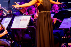 1_Harmonie-Eilereng-ARTIKUSS-Galaconcert-ARTMONIE-18.05.2024-Direktioun-Claude-Weiland-Gesang-Anna-Katharina-Felke-Juste-Dance-Sporting-Club-BielesFotoen-Fernand-Schutz-89