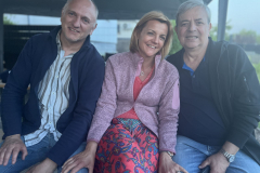 20250501_185442045_iOS